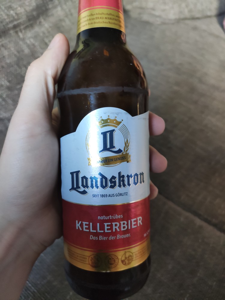 Landskron naturtrübes Kellerbier